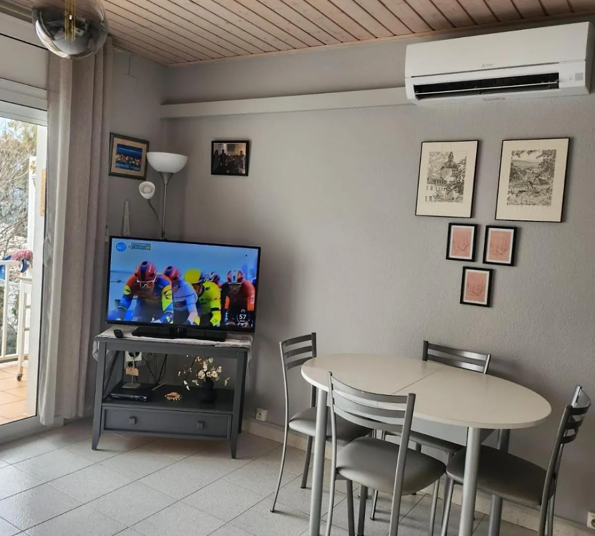 Global Immo 2001 Cant Dels Ocells 2B Roses Appartement